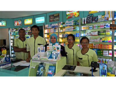 Invité du mois - Dr Molou, Pharmacien à Madagascar