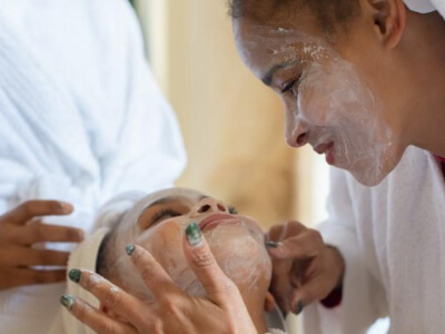 How to help your teenager look after their skin?