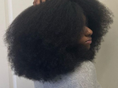 Quelle coiffure pour mon cuir chevelu gras ? Idées pour cheveux afro et texturés